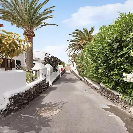 Casa Con Terraza En Fairways Apartamento